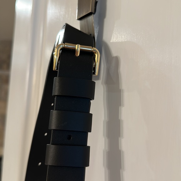 Michael Kors Black Leather Blakely bag NWOT - Picture 6 of 11